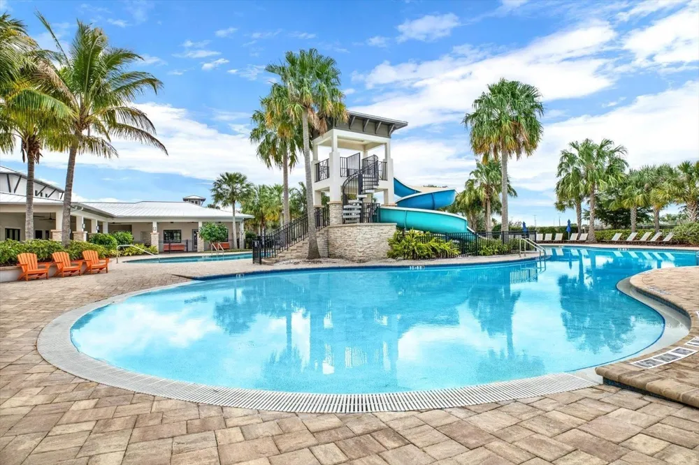 6352 MOORING LINE CIRCLE Apollo Beach, FL 33572