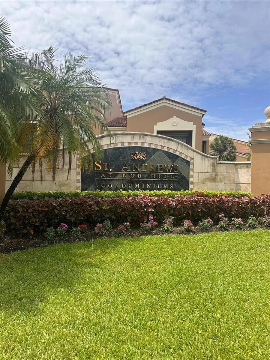 7950 Nob Hill Road #108 Tamarac, FL 33321