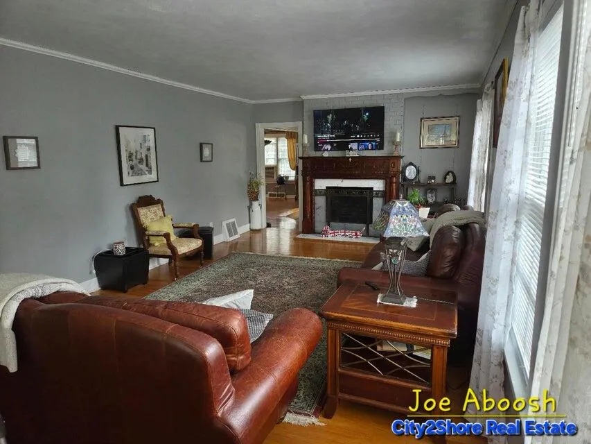 175 S Ridgeway Drive Battle Creek, MI 49015