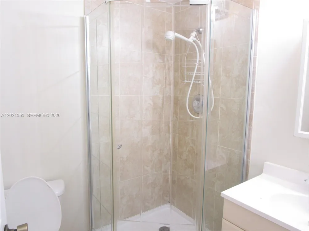 5111 W OAKLAND PARK BLVD #301 Lauderdale Lakes, FL 33313