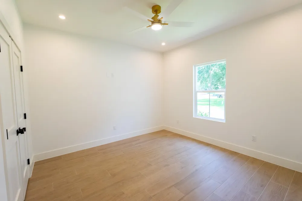 1211 Cherokee Drive Pasadena, TX 77506