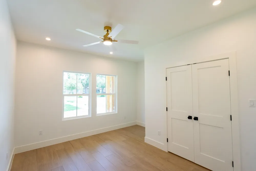 1211 Cherokee Drive Pasadena, TX 77506