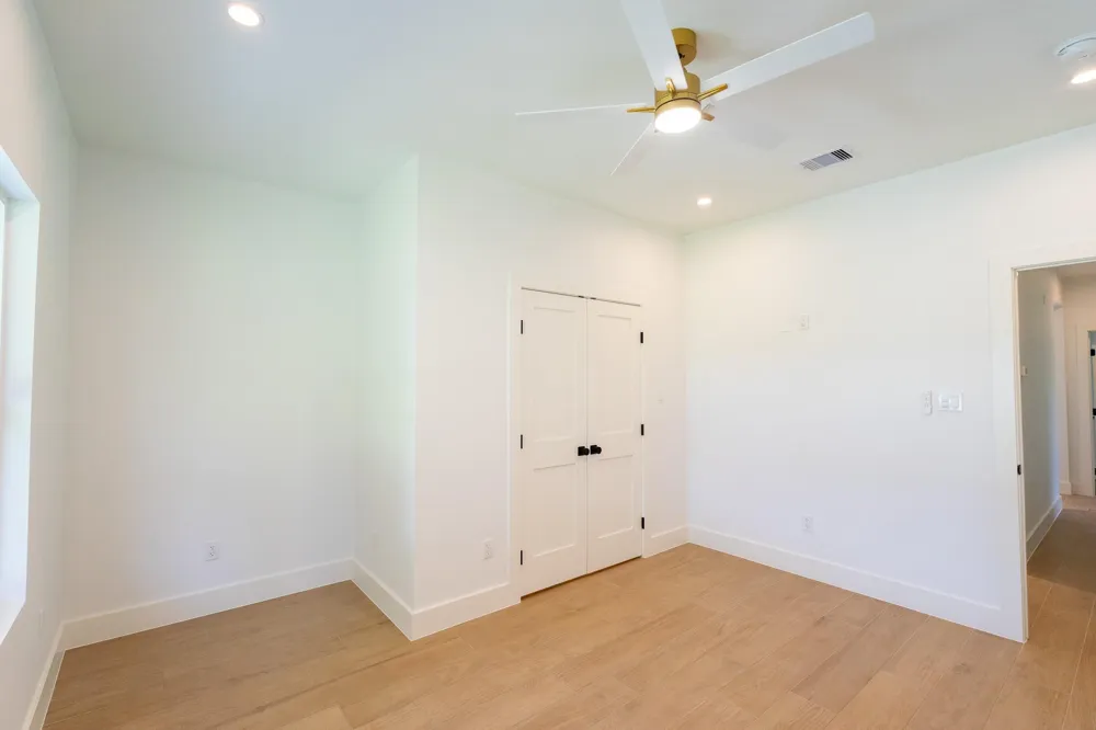 1211 Cherokee Drive Pasadena, TX 77506