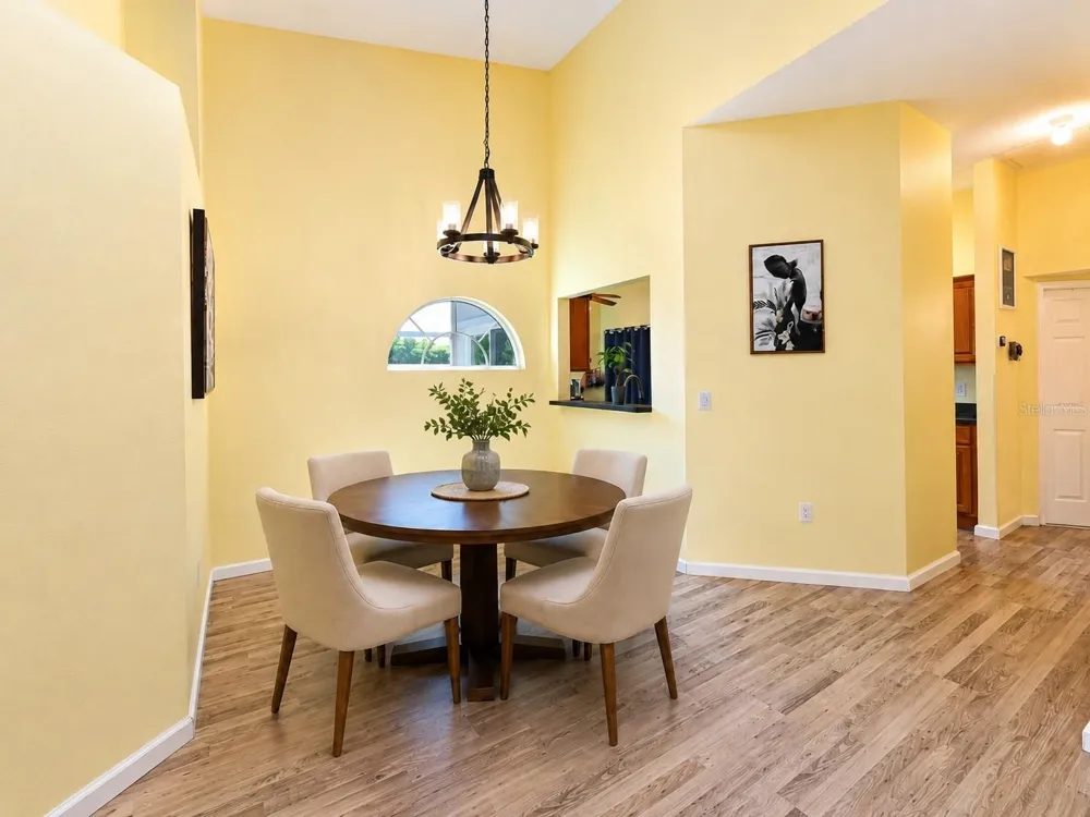 4427 MURFIELD DRIVE E Bradenton, FL 34203