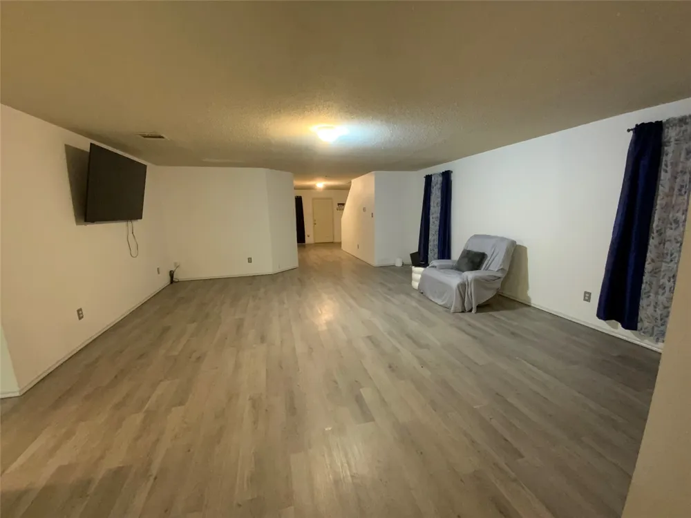305 Daisy Lane Wilmer, TX 75172