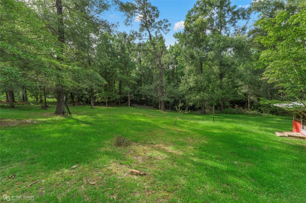 3194 Herren Road Doyline, LA 71023