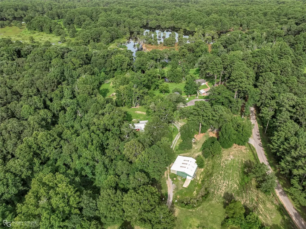 3194 Herren Road Doyline, LA 71023