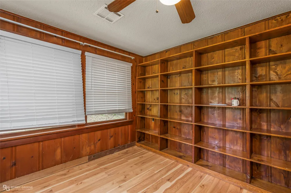 3194 Herren Road Doyline, LA 71023
