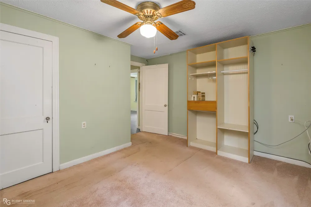 3194 Herren Road Doyline, LA 71023