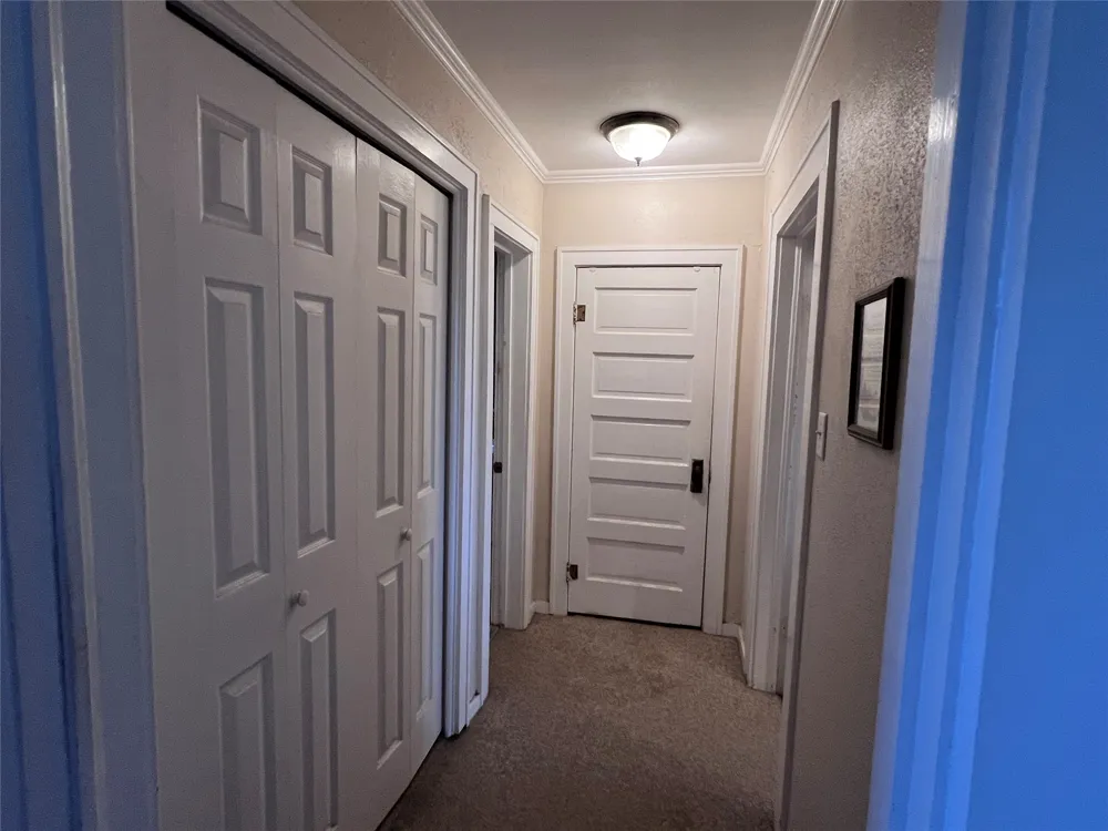 706 County Road 4599 Boyd, TX 76023