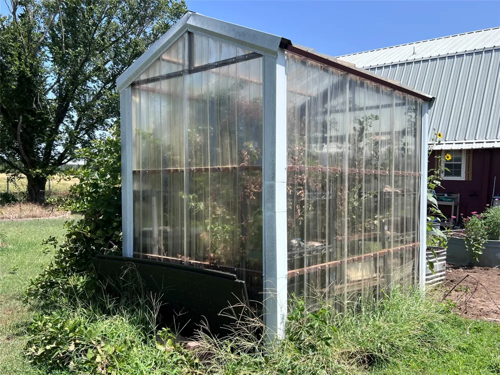 706 County Road 4599 Boyd, TX 76023
