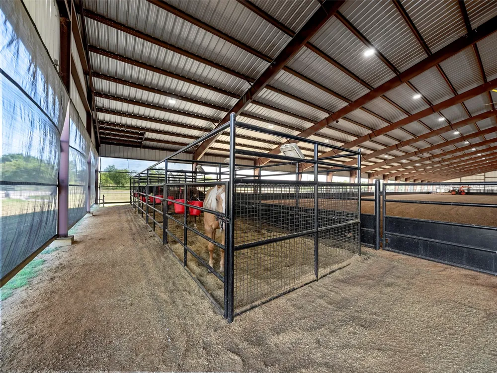 4100 Dr. Griffin Road Cross Roads, TX 76227