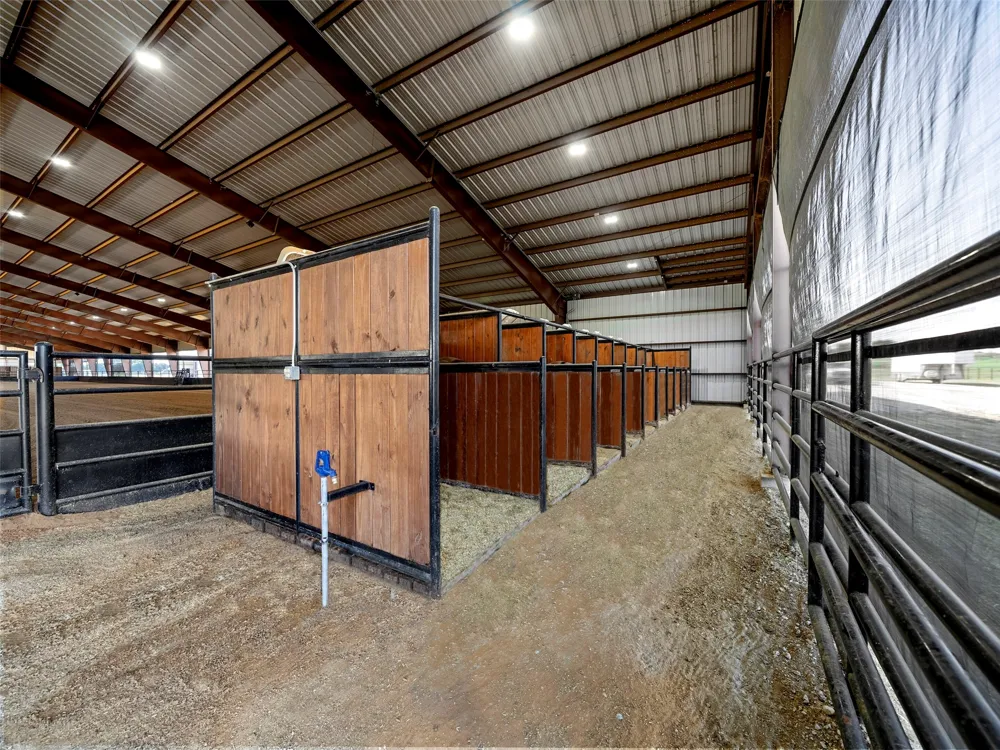 4100 Dr. Griffin Road Cross Roads, TX 76227