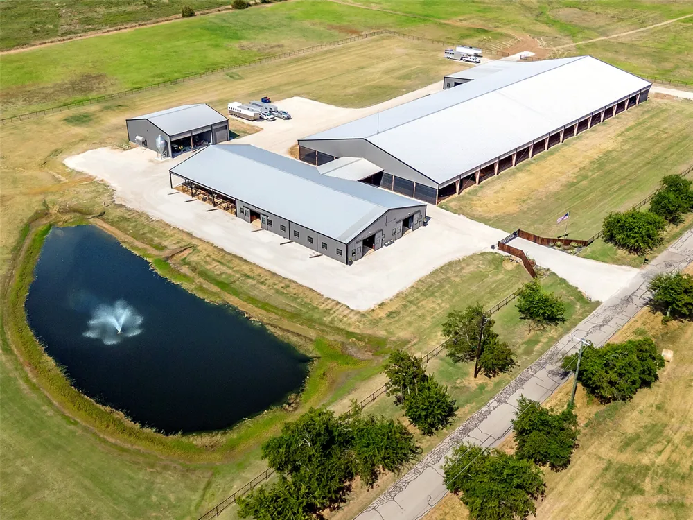 4100 Dr. Griffin Road Cross Roads, TX 76227