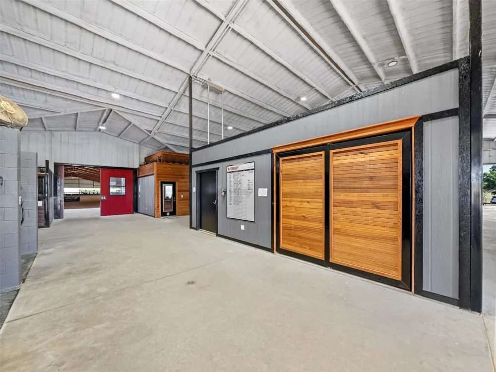 4100 Dr. Griffin Road Cross Roads, TX 76227