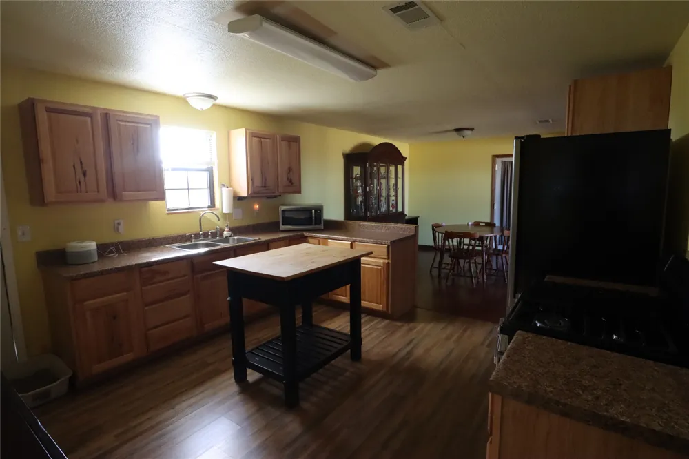 225 County Road 472 Ranger, TX 76470