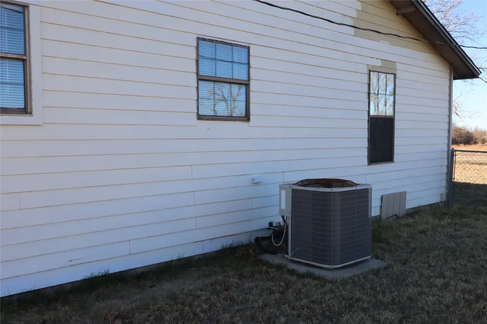 225 County Road 472 Ranger, TX 76470