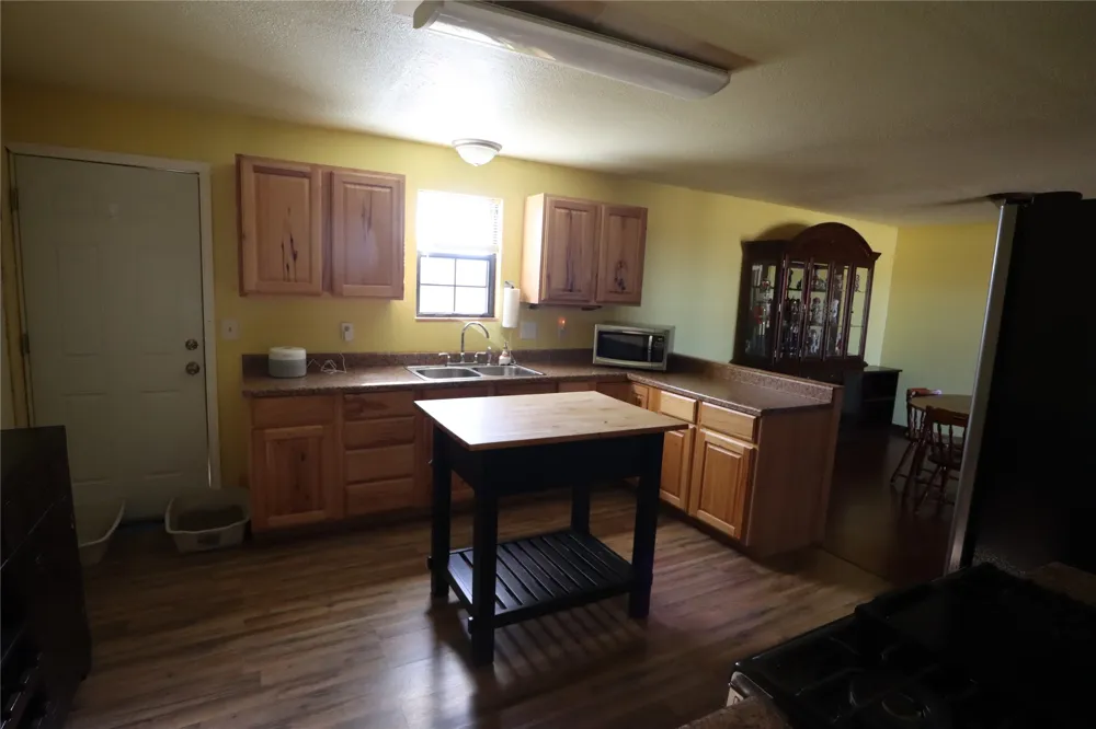 225 County Road 472 Ranger, TX 76470