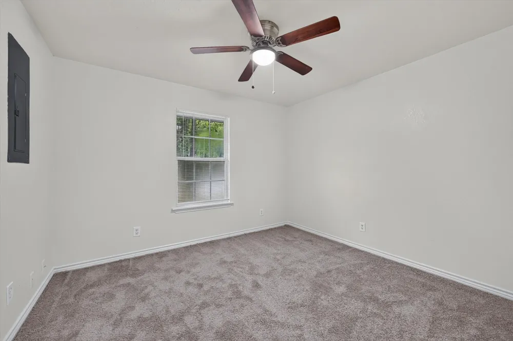 1002 Pine Street Bonham, TX 75418