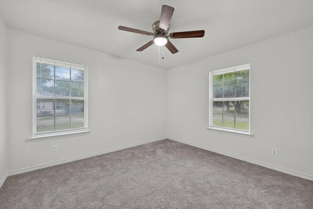 1002 Pine Street Bonham, TX 75418
