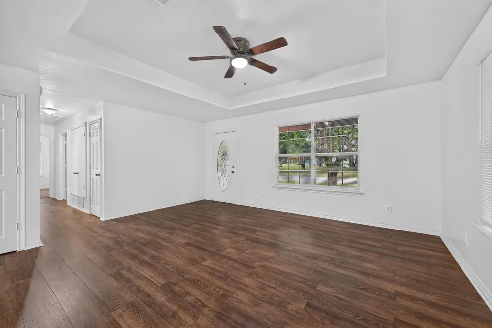 1002 Pine Street Bonham, TX 75418