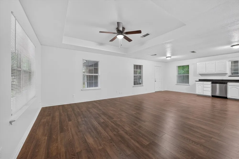 1002 Pine Street Bonham, TX 75418