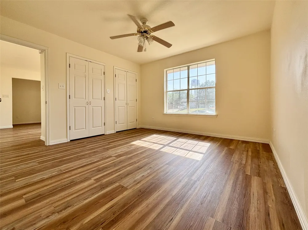 2001 Solomon Drive Commerce, TX 75428