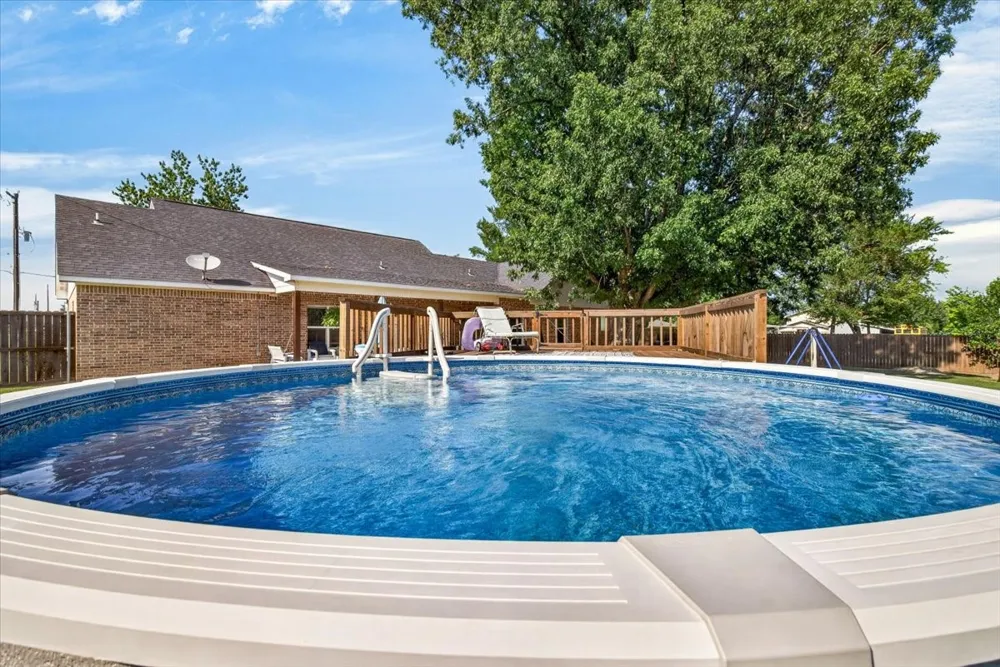 424 E Pennsylvania Avenue Van, TX 75790