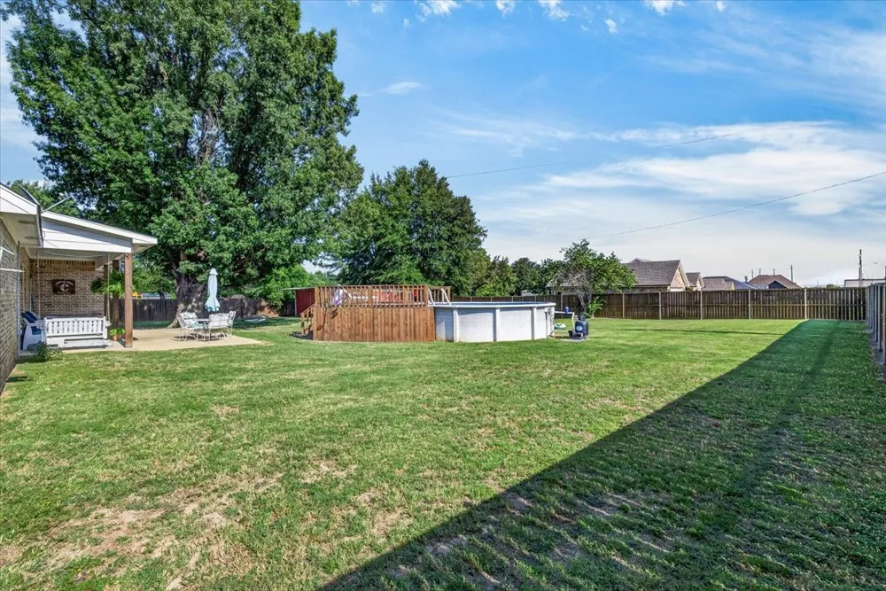 424 E Pennsylvania Avenue Van, TX 75790