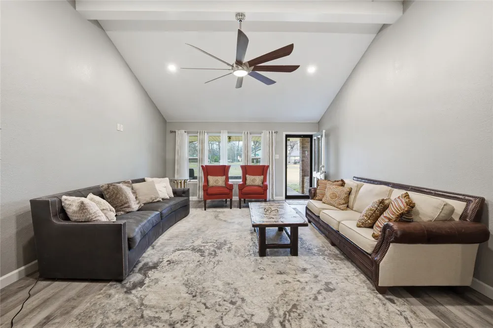111 Havenwood Drive Enchanted Oaks, TX 75156