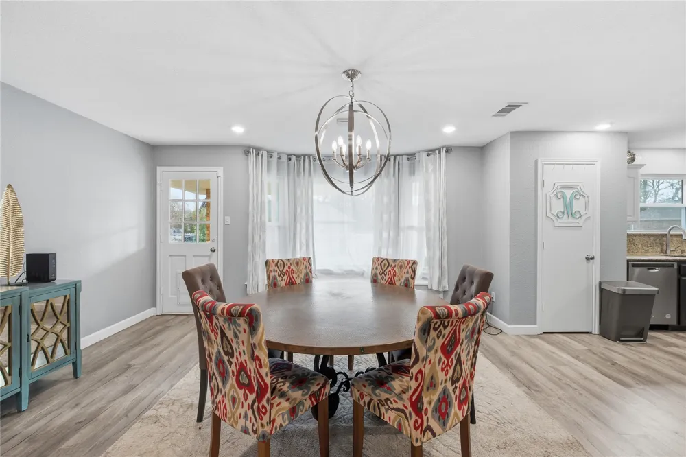 111 Havenwood Drive Enchanted Oaks, TX 75156