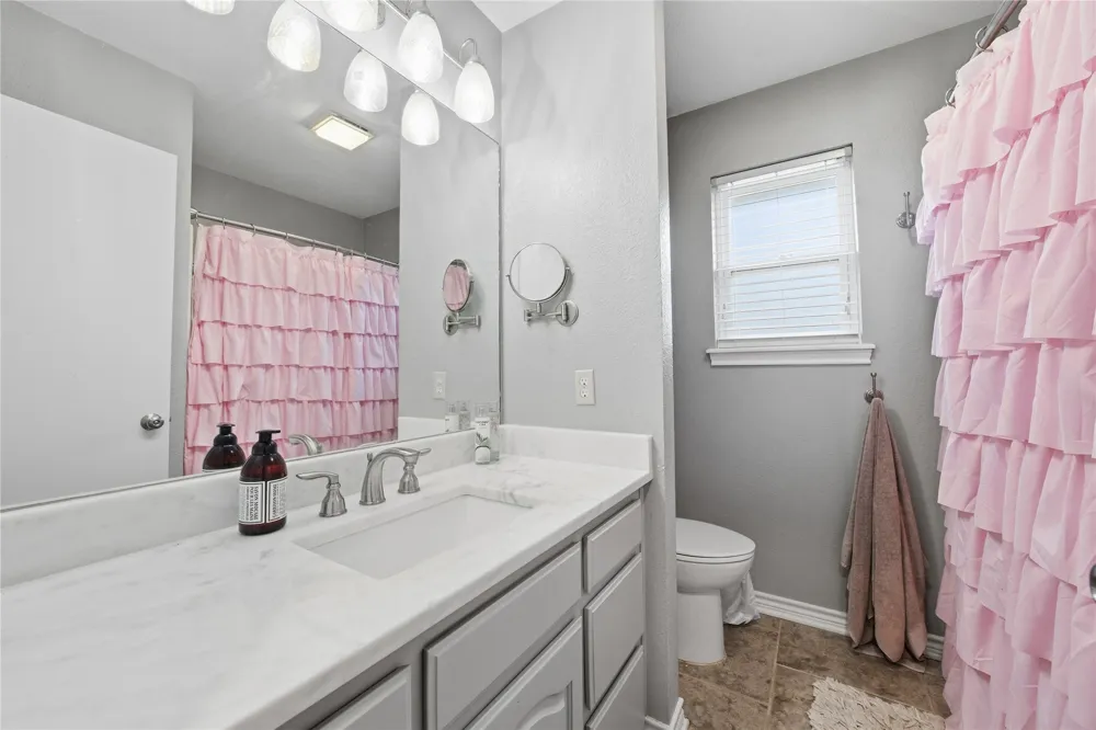 111 Havenwood Drive Enchanted Oaks, TX 75156