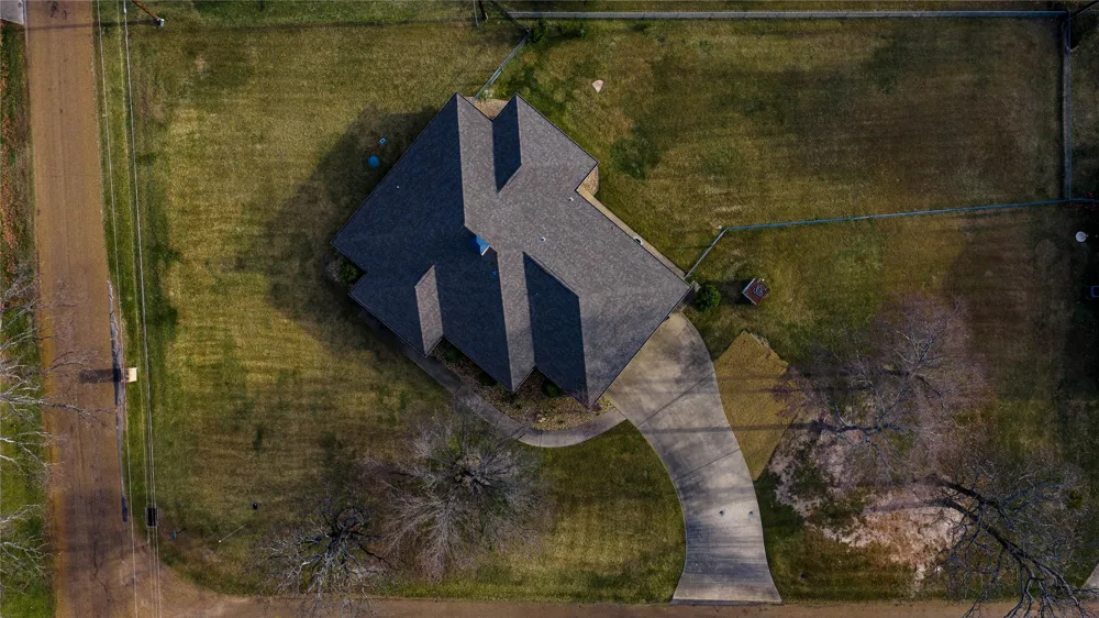 111 Havenwood Drive Enchanted Oaks, TX 75156