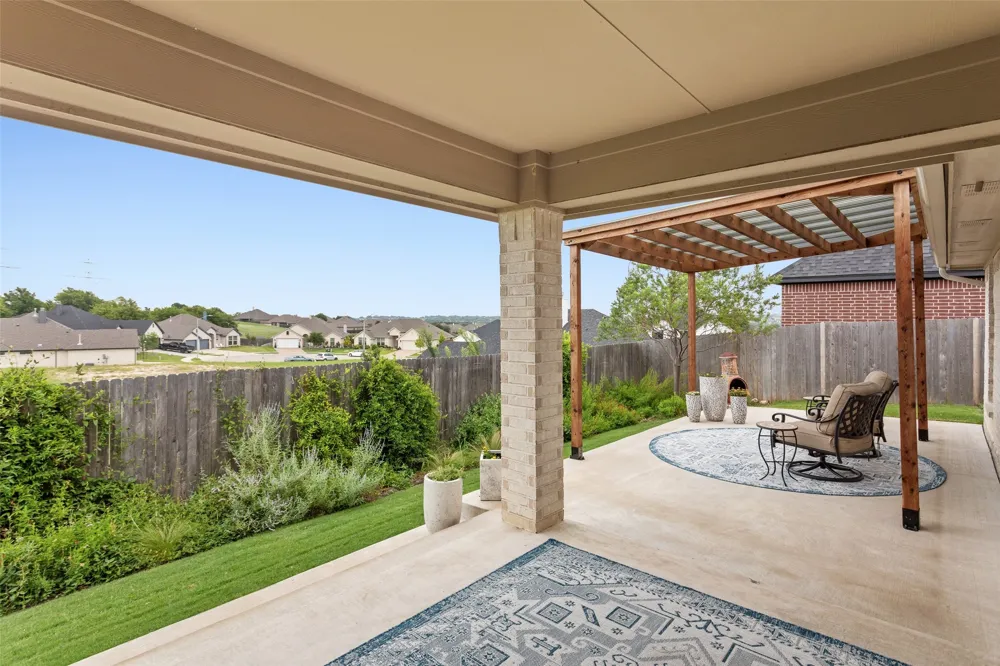 6921 Trail Rock Drive Benbrook, TX 76126