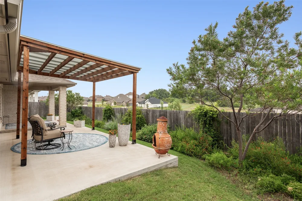 6921 Trail Rock Drive Benbrook, TX 76126