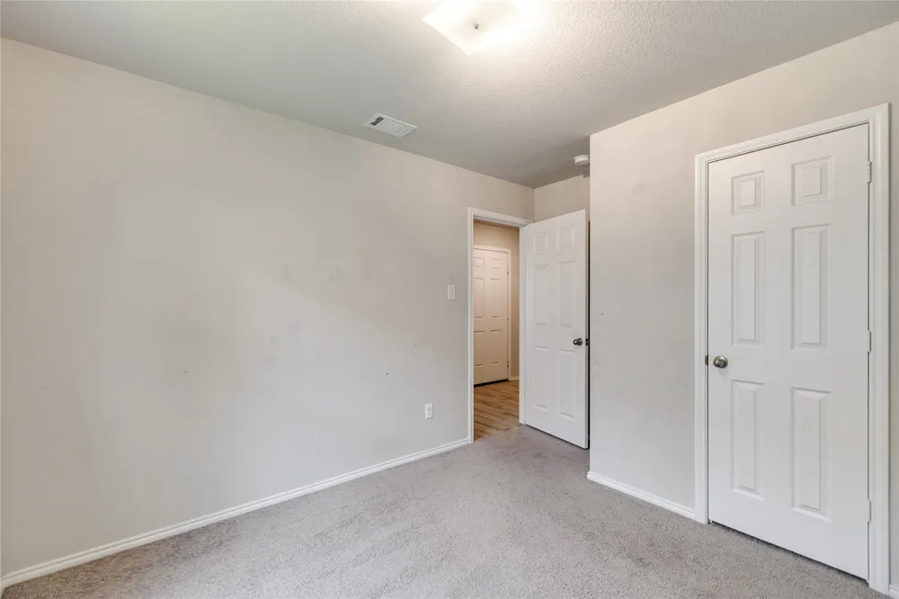 115 Rock Creek Terrell, TX 75160