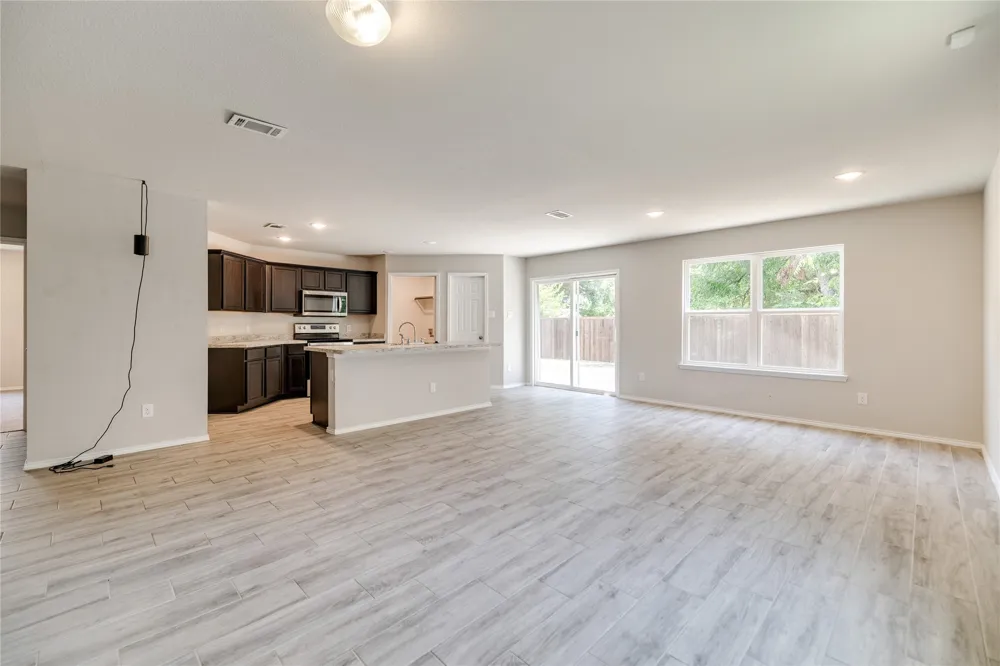 115 Rock Creek Terrell, TX 75160