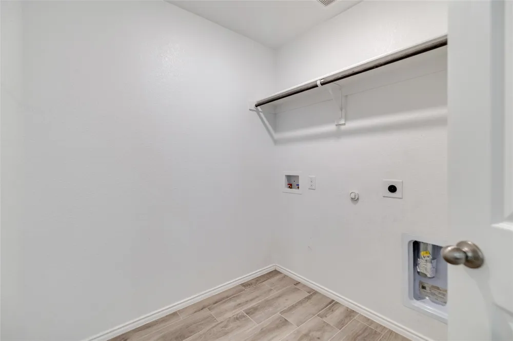 115 Rock Creek Terrell, TX 75160