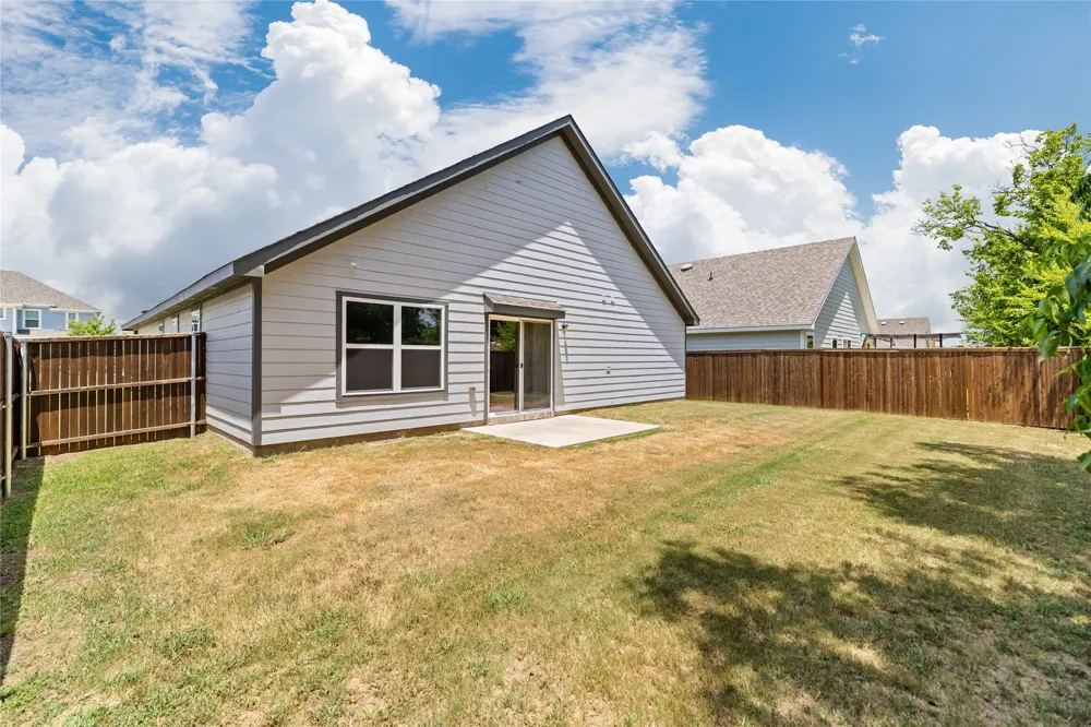 115 Rock Creek Terrell, TX 75160