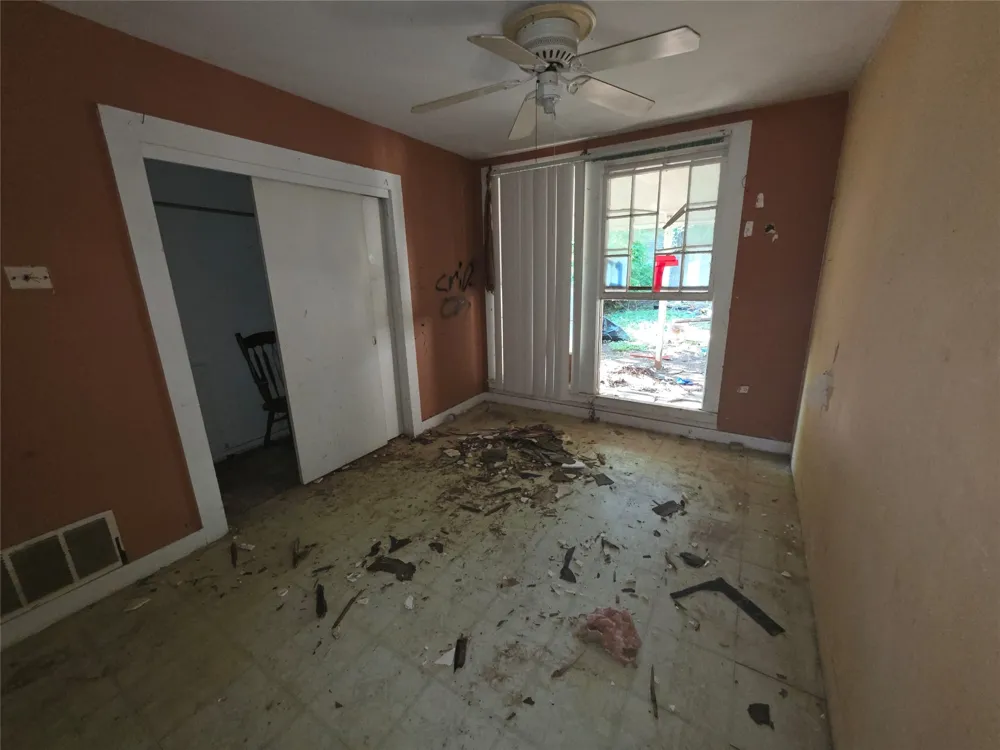905 W Walker Street Breckenridge, TX 76424