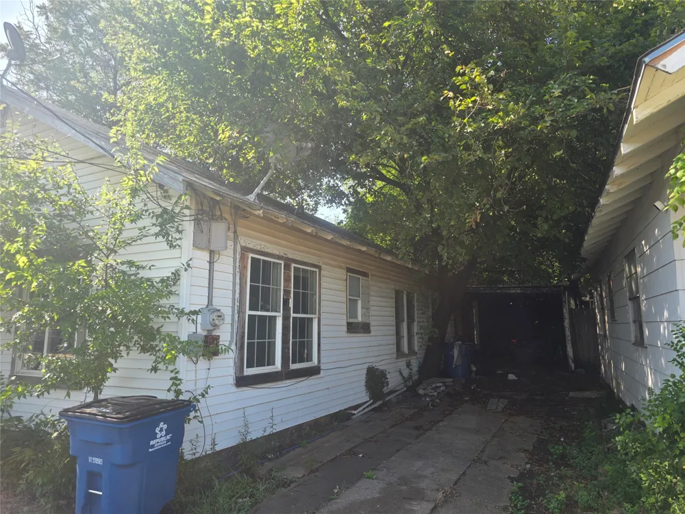 905 W Walker Street Breckenridge, TX 76424