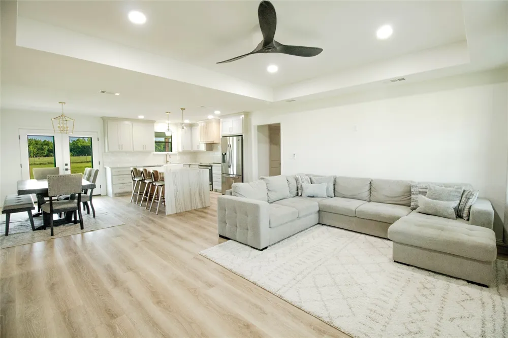 352 Private Road #36009 Honey Grove, TX 75446