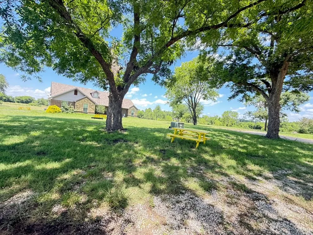 2621 Fm 1827 McKinney, TX 75071