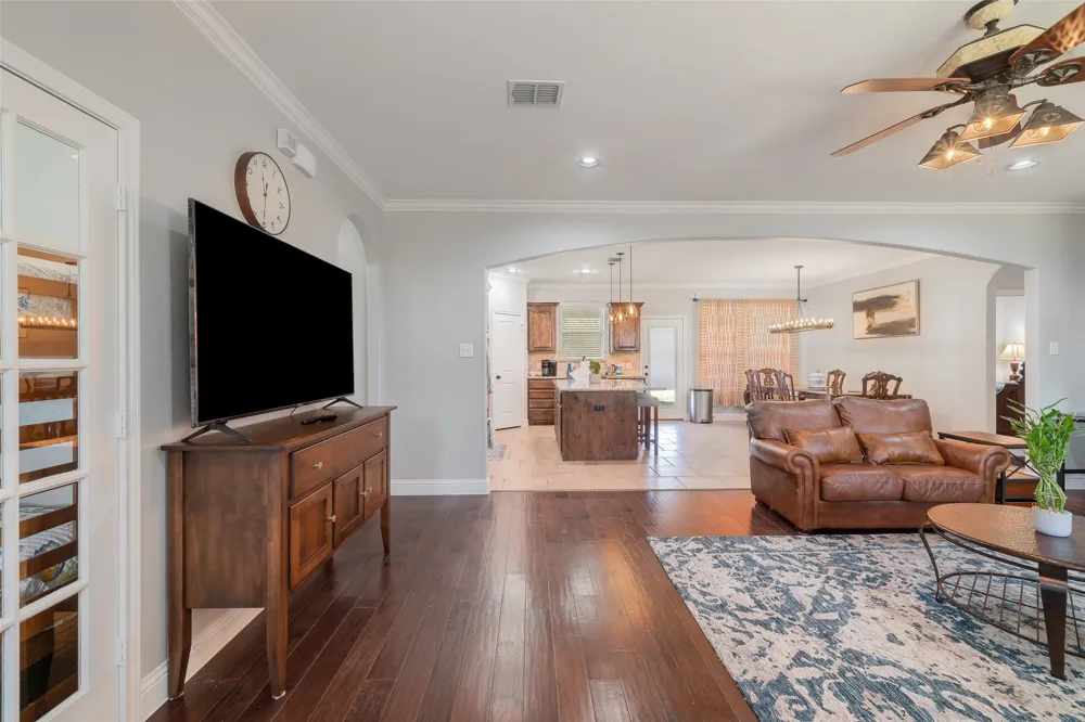 2621 Fm 1827 McKinney, TX 75071
