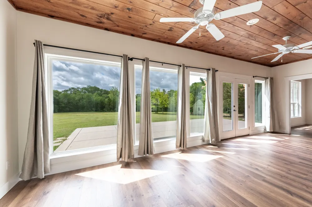 38 Jubilee Farm Road Bells, TX 75414