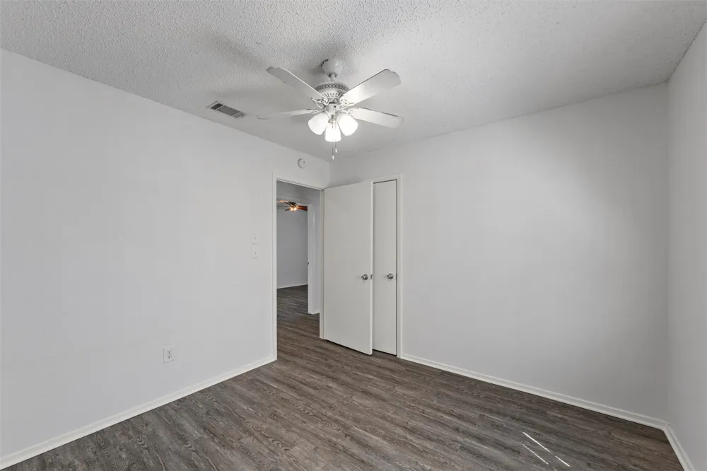 1374 Saffles Road Robinson, TX 76706