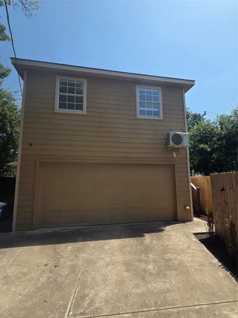 2740 Burlington