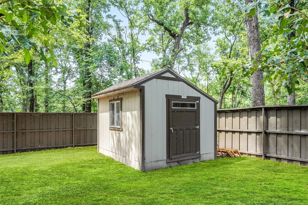 143 Arbolado Blvd Gun Barrel City, TX 75156