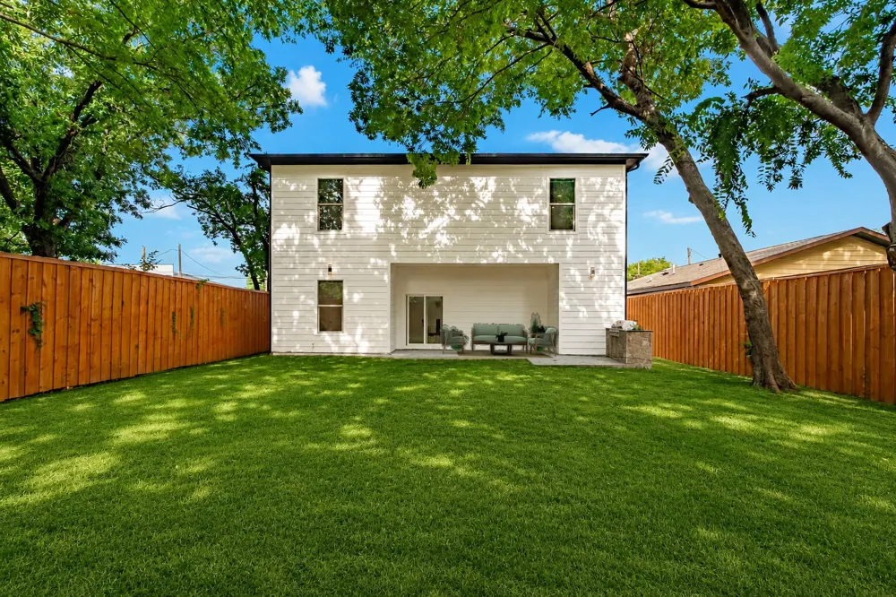 3418 Borger Street Dallas, TX 75212