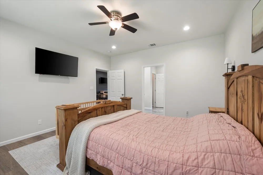 219 County Road 1260 Fairfield, TX 75840